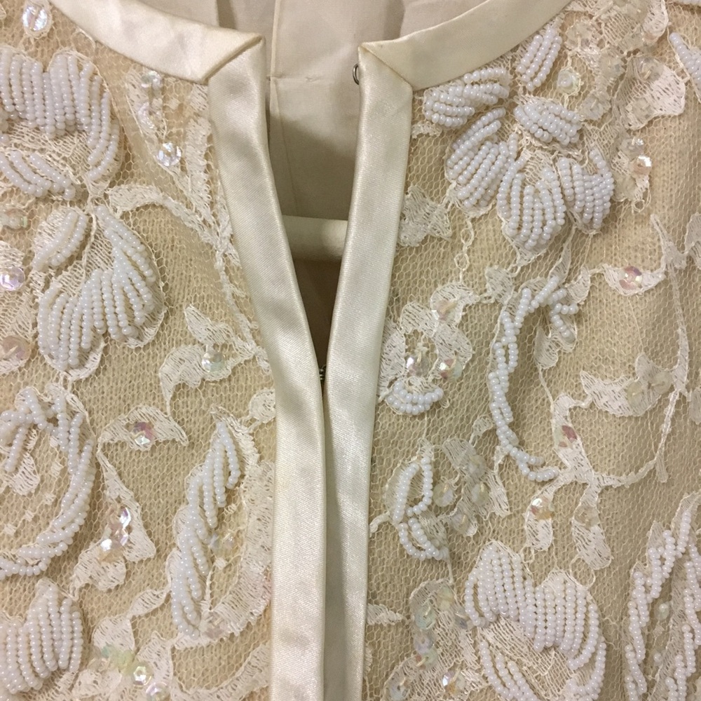 Embroidered Lace Cardigan - Picture 3 of 10